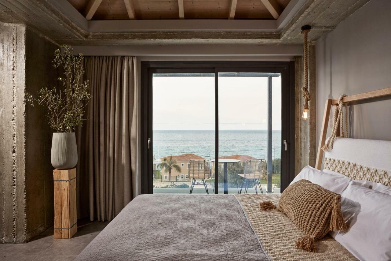Villa Sea Front Spathíon Eksteriør bilde