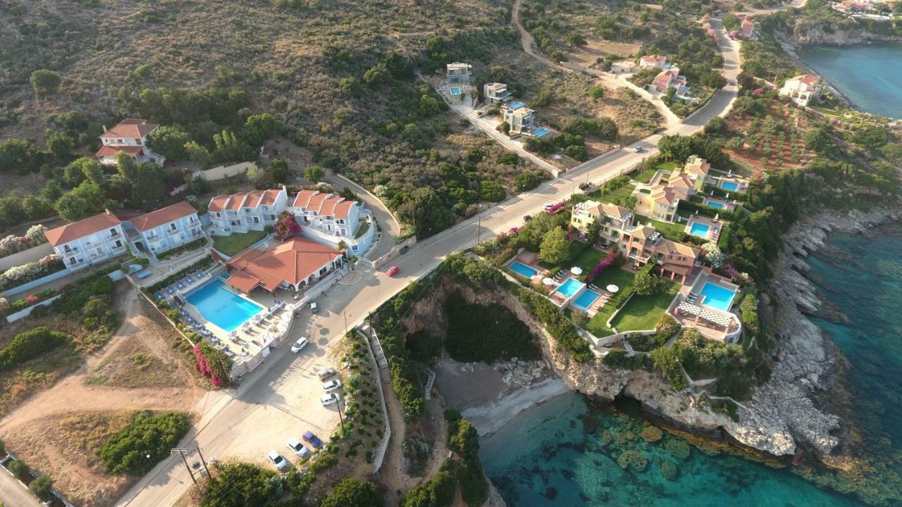 Villa Sea Front Spathíon Eksteriør bilde