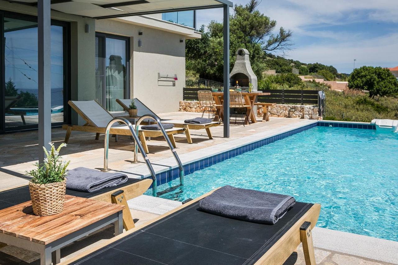 Villa Sea Front Spathíon Eksteriør bilde